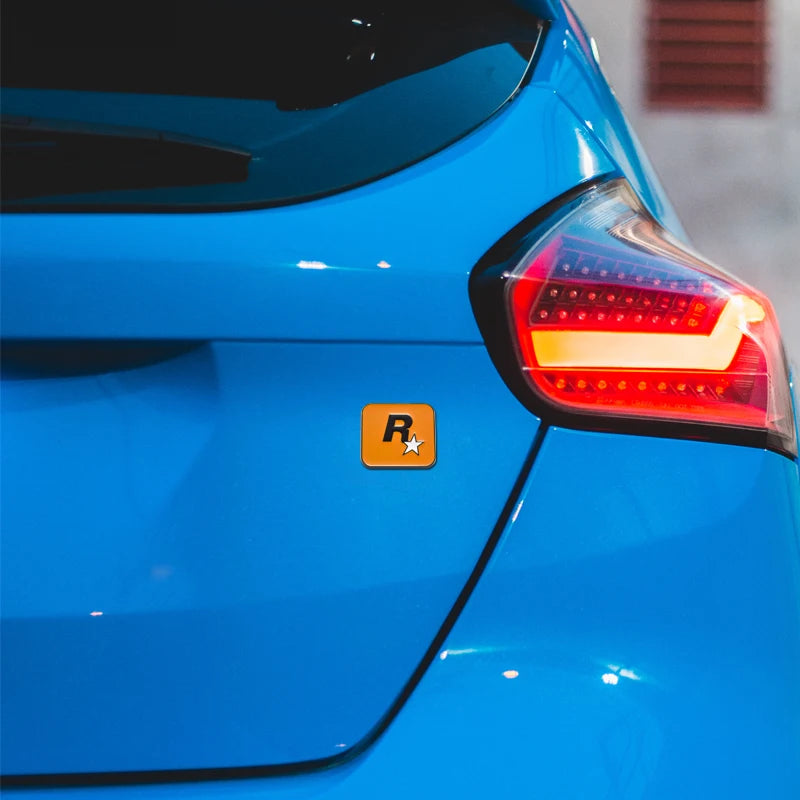 Emblemat R★